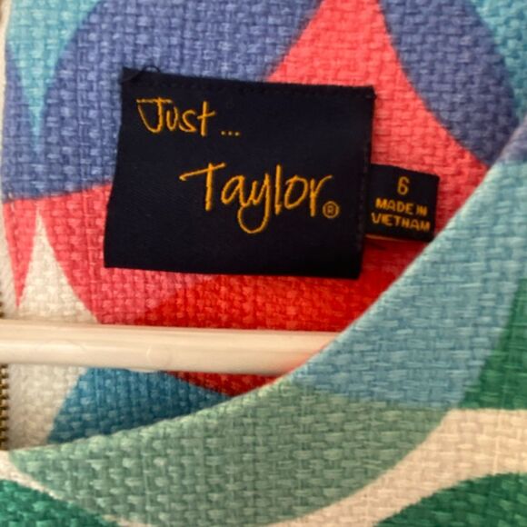 Colorful women’s summer dress - Picture 3 of 3